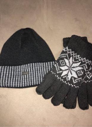 Зимний мужской набор шапка и перчатки новый