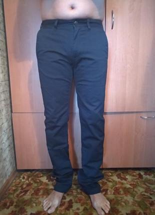 Крутые мужские брюки чинос пот-42 см
