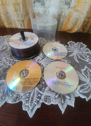 DVD диски із казкамт та мультфільмами