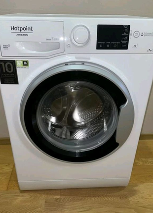 Пральна машина Hotpoint Ariston 7 kg