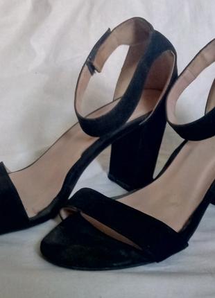 Босоножки 41 р. Seastar чорные замша туфли