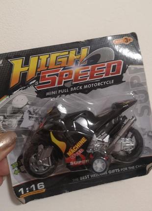 Новая игрушка для мальчиков мотоцикл на блистере