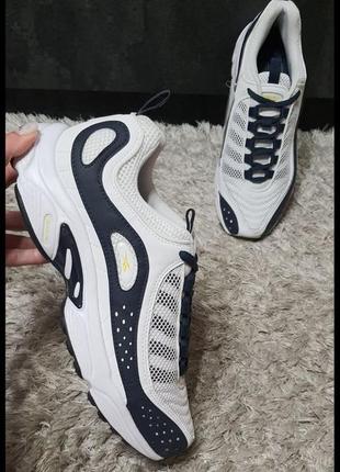 Оригинальн. кроссовки reebok daytona dmx ii dv7252 р.10,5 Ausa...