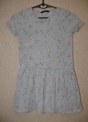 Классное платье на девочку 6-7 лет