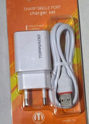 Зарядное устройство TORNADO 5В 2.1A с разъемом USB и кабелем m...
