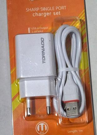 Зарядний пристрій TORNADO 5В 2.1A з роз'ємом USB та кабелем mi...