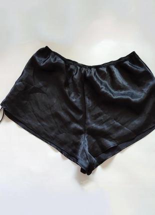Черный шорты атласные женские пижамные шортики черные