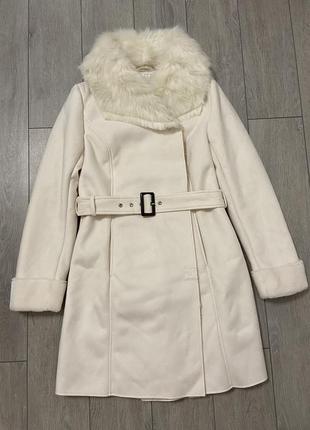 Пальто женское демисезон молочного цвета, размер 42-44