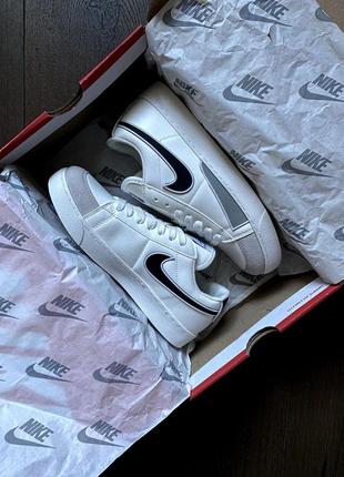 Nike blazer low