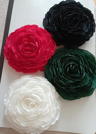 Броши цветы розы из ткани ручная работа