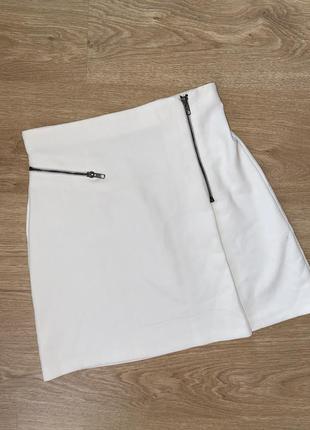 Белая мини юбка от topshop, нарядная юбка