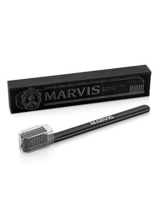 Зубная щетка Marvis Toothbrush