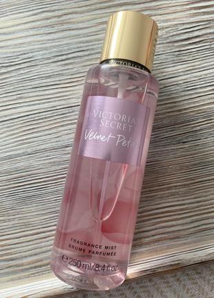 Спрей для тела victoria's secret velvet petals 250ml