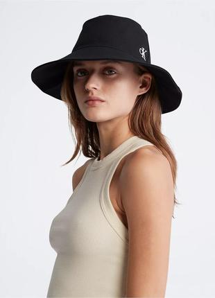 Свободная шляпа от солнца calvin klein ( ck canvas sun hat ) с...