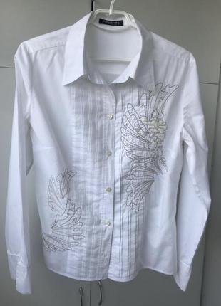 Белая рубашка, блуза с вышивкой