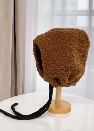 Женская шапка-капюшон на завязках коричневая wuke one size