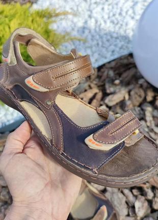 Практические прошитые сандалии из натуральной кожи 41 42 размер