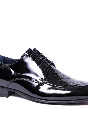 Туфли лакированные черные luciano bellini 39, 41 и 43 размер