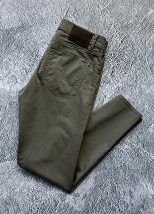 Крутые, оригинальные легкие джинсы pierre cardin deauville