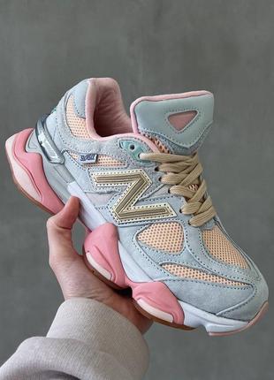 Женские кроссовки new balance