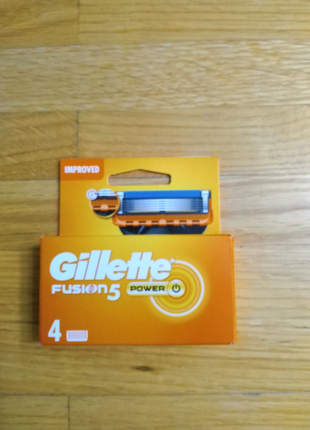 Змінні касети Gillette Fusion5 (4 шт.) ОРИГИНАЛ куплені в Лондоні