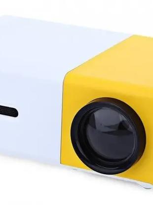 Мультимедийный портативный проектор UKC YG-300 с динамиком Whi...