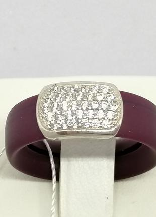 Серебряное кольцо с фианитами и каучуком. Артикул КВ1047С 17