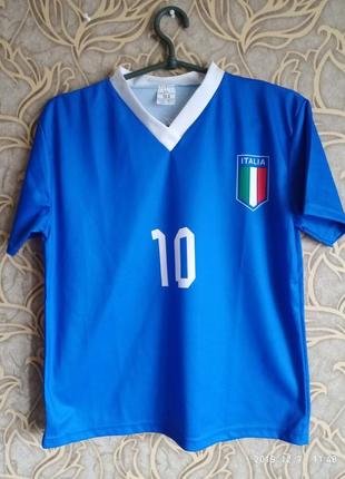 (816) отличная спортивная футболка  италия /размео 10 а