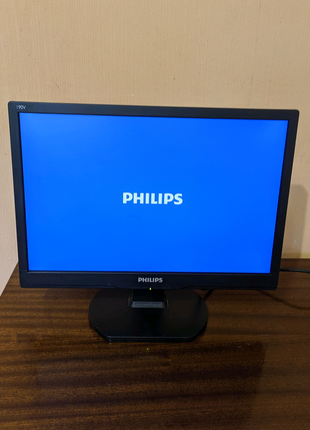 Монитор Philips 190 v1