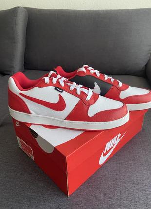 Nike ebernon store low black red