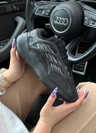 Кросівки adidas yeezy boost 700 v3 alvah