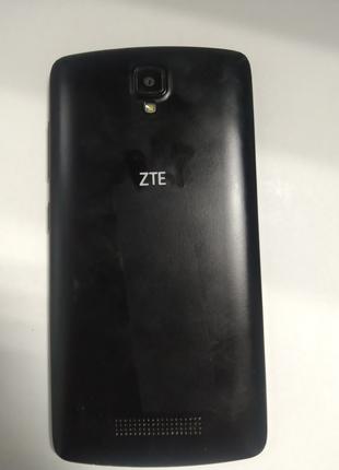 Телефон ZTE Blade L5 Plus