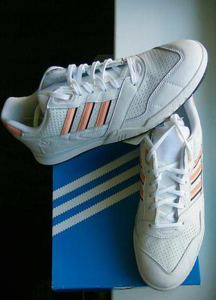 Кроссовки adidas originals trainer, 100% кожа. оригинал. новые...