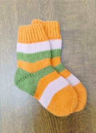 Вязані шкарпетки для малюків