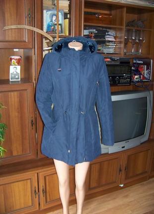 Женская демисезонная синяя куртка с утяжкой на талии и съемным...