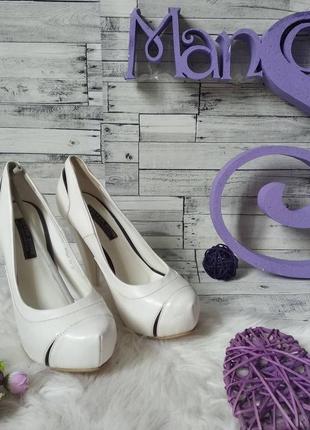 Белые туфли женские silver rose на каблуке размер 35