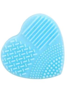 Очиститель макияжных кистей "сердечко" силиконовый голубой