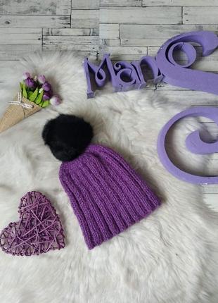 Вязаная шапка фиолетовая с помпоном на девочку размер 52-58