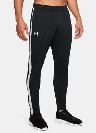 Спортивні  штани  від  under armour