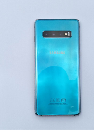 Телефон Samsung Galaxy S10