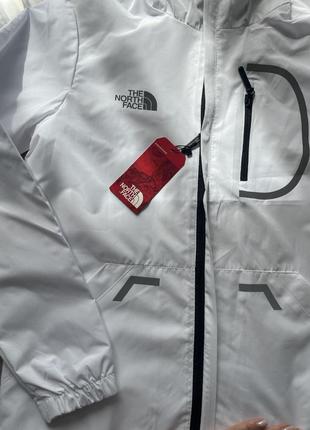 Ветровка the north face (white)