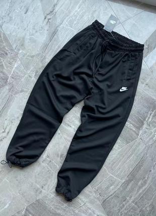 Спортивные штаны nike