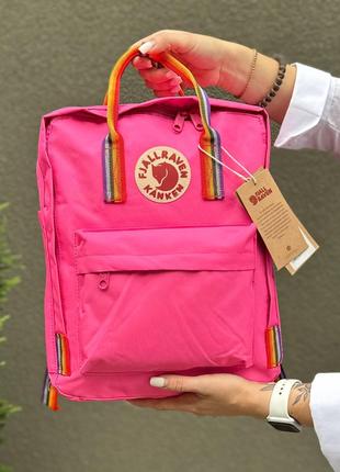 Яркий розовый рюкзак Kanken Classic 16 L с радужными ручками. ...
