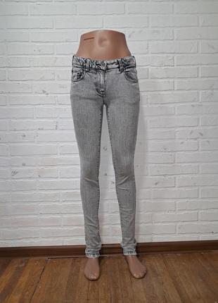 Женские джинсы или джинсы на девочку