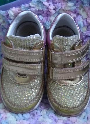 Гламурные золотые кроссовки на малышку/обувь на девочку 22 размер