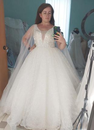 Нова весільна сукня великий розмір