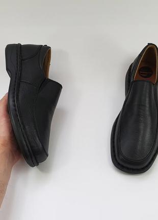 Чоловіче взуття