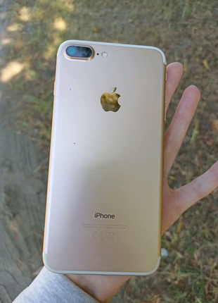 Apple iPhone 7+