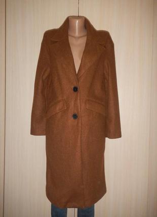 Легкое стильное пальто bershka p.xs