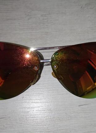 Солнцезащитные очки авиатор